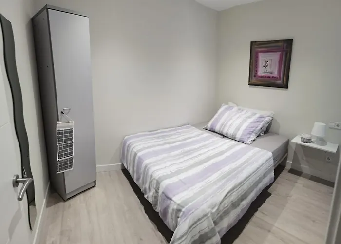 Barcelona, Apartamento De 2 Habitaciones.