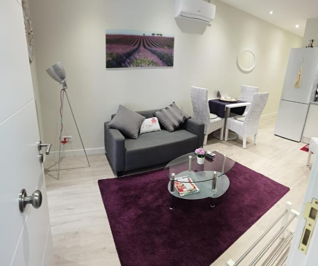 Apartment Barcelona, De 2 Habitaciones. L'Hospitalet de Llobregat