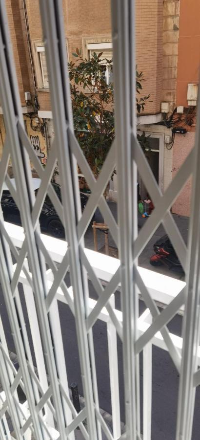 Barcelona, De 2 Habitaciones. Appartement L'Hospitalet de Llobregat